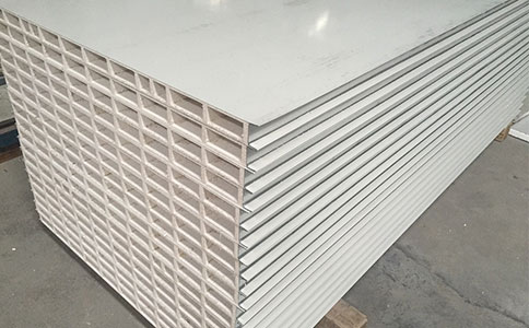  巖棉彩鋼夾心板使用時需注意什么事項？